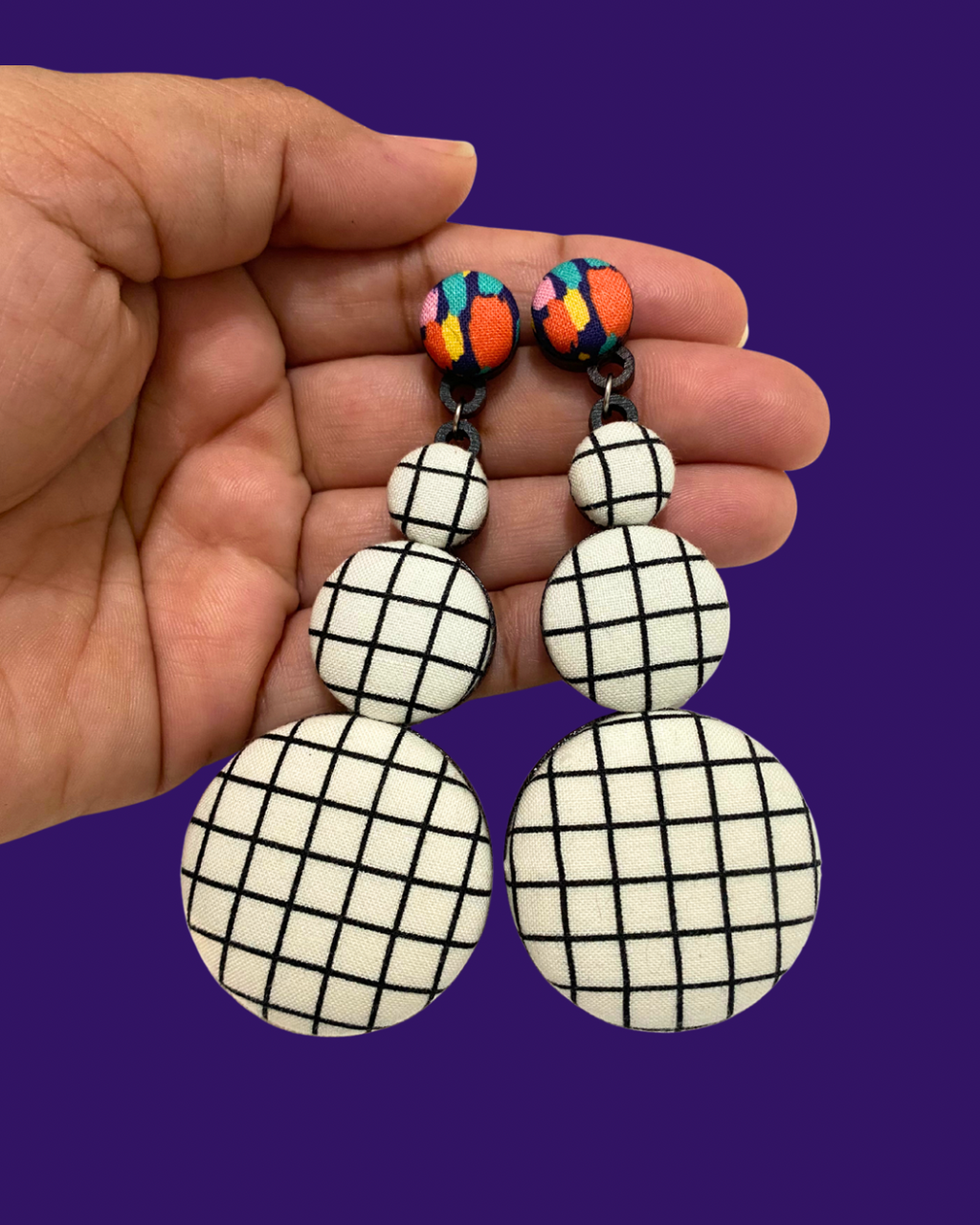Paleta Earrings- White Grid