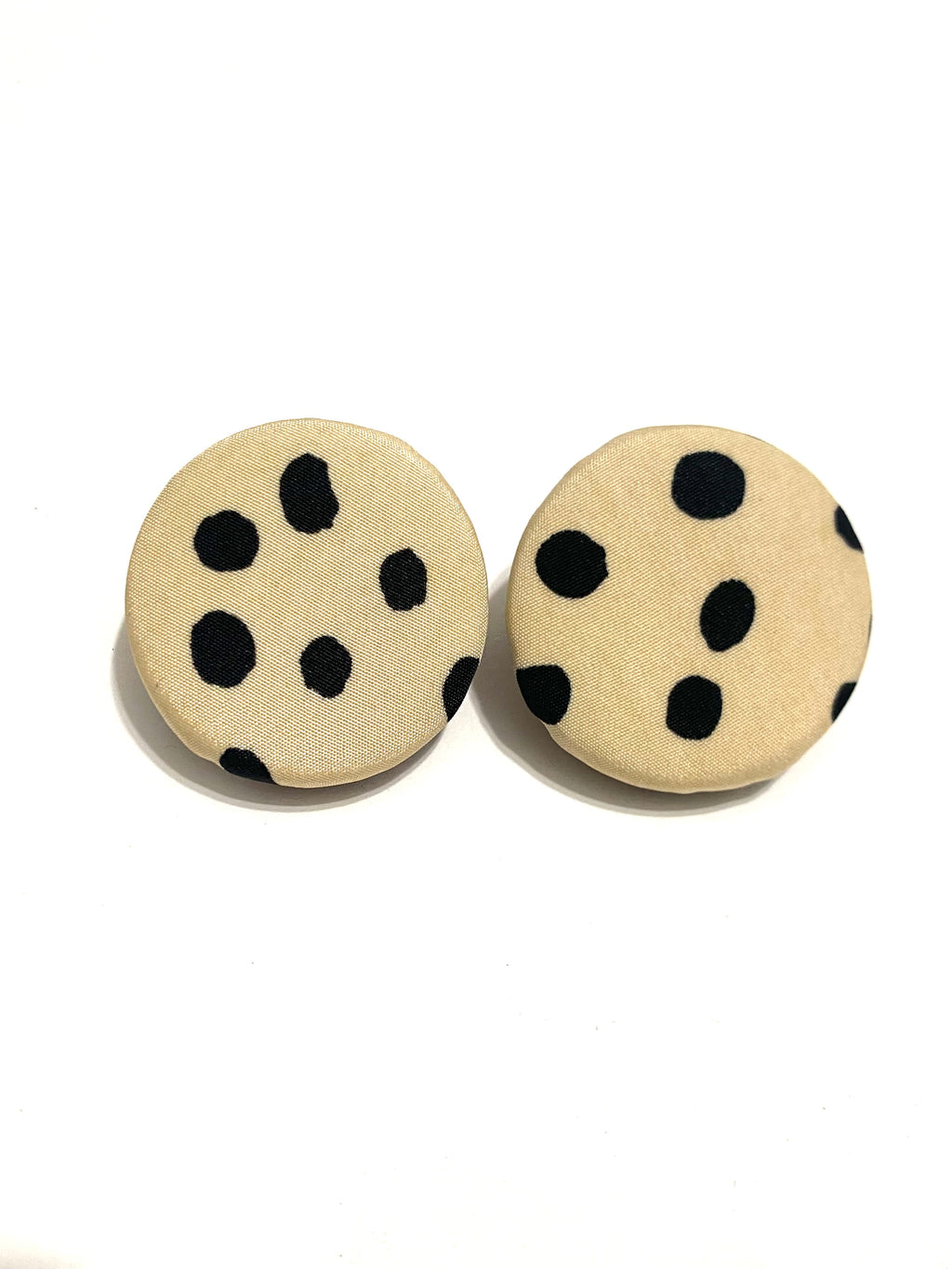 Large Studs -  Choco Chip