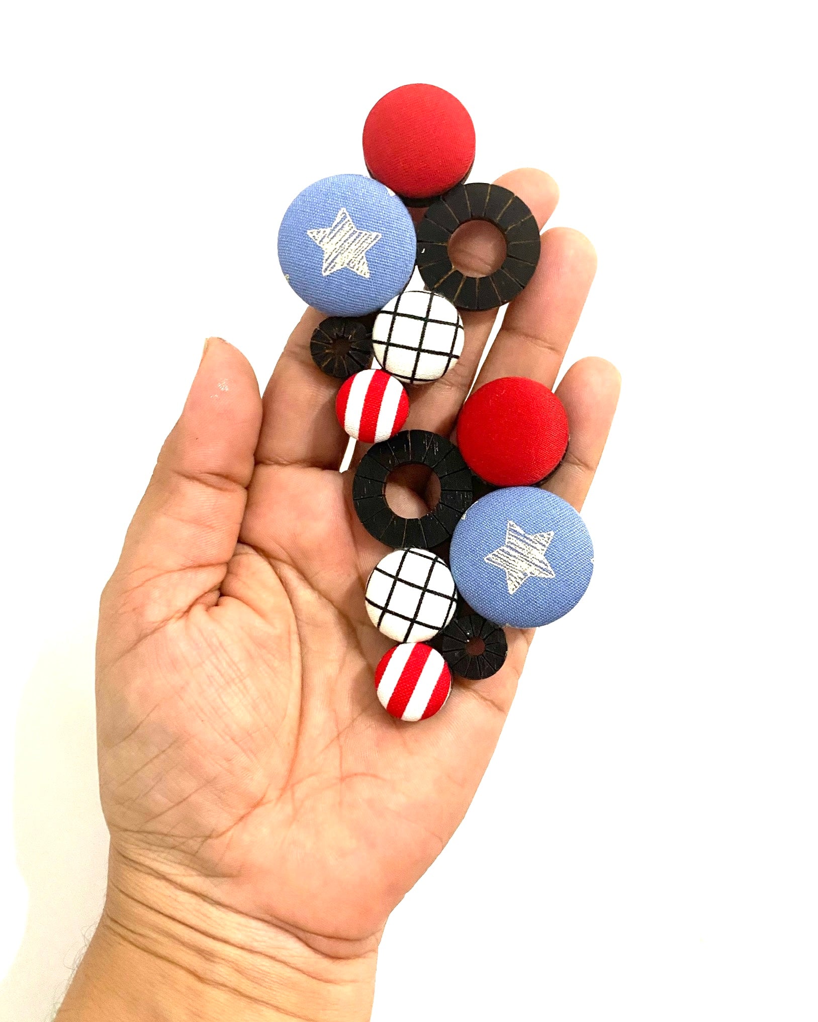 Vine Earrings- Black- Monoestrellada