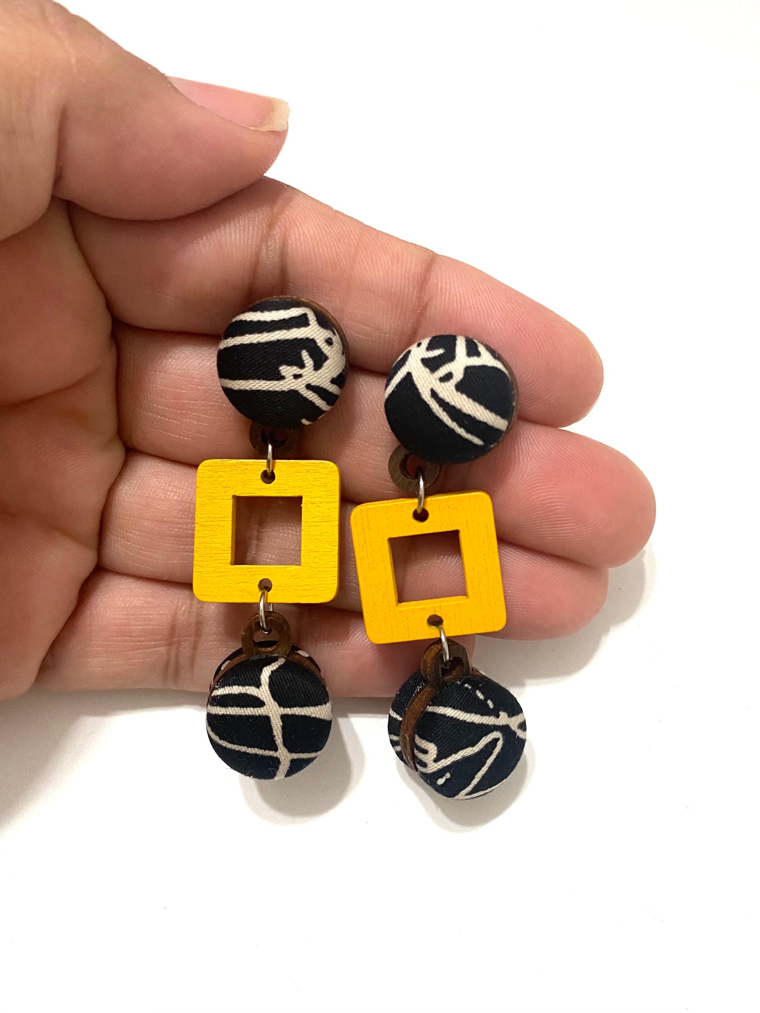 Ventana Earrings- Small- Doodles in Black