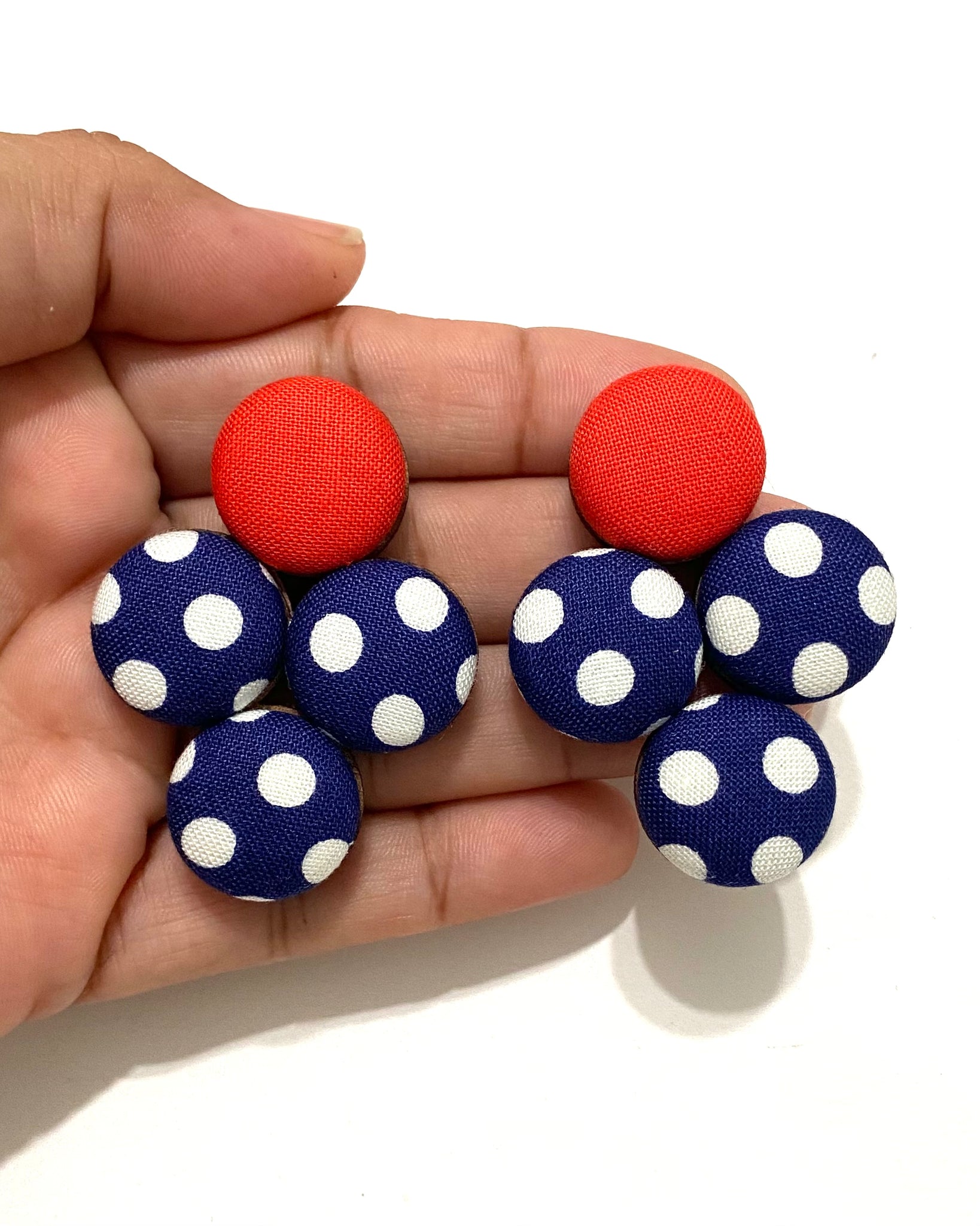 Cluster Studs- Retro Dot